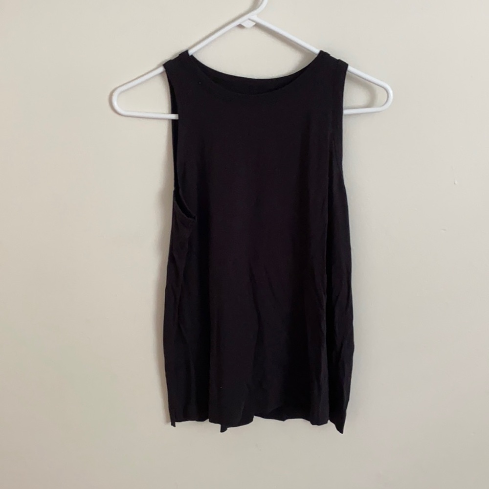 Classic black tank top